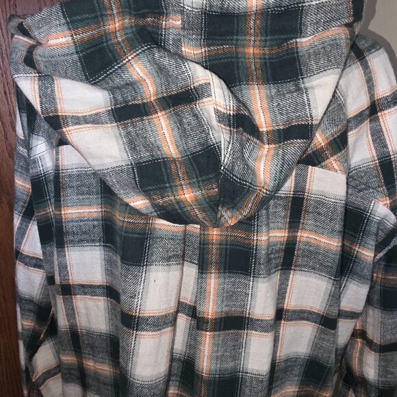 Hooded Shacket - Picture 2 of 2